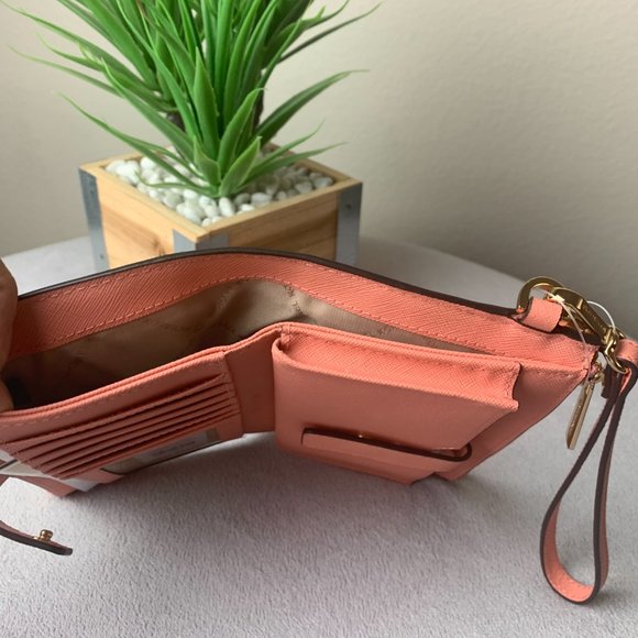 Michael Kors LG Double Zip Wristlet - Picture 6 of 6